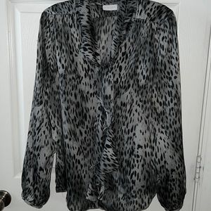 💥5 for $25💥 New York and Company Sheer Animal Print Blouse